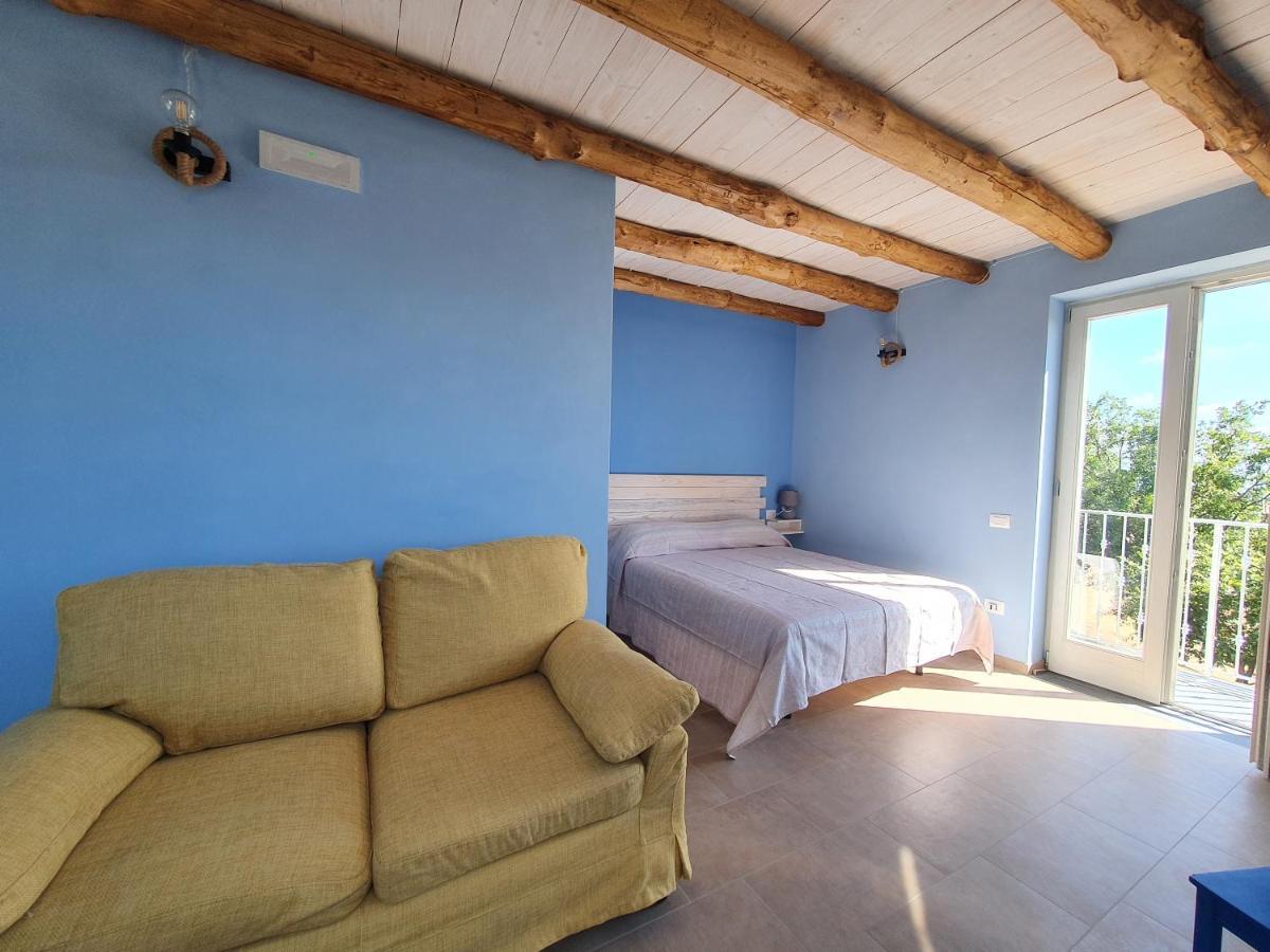 Agriturismo Le Terre Di Venere อักเชียโรลี ภายนอก รูปภาพ