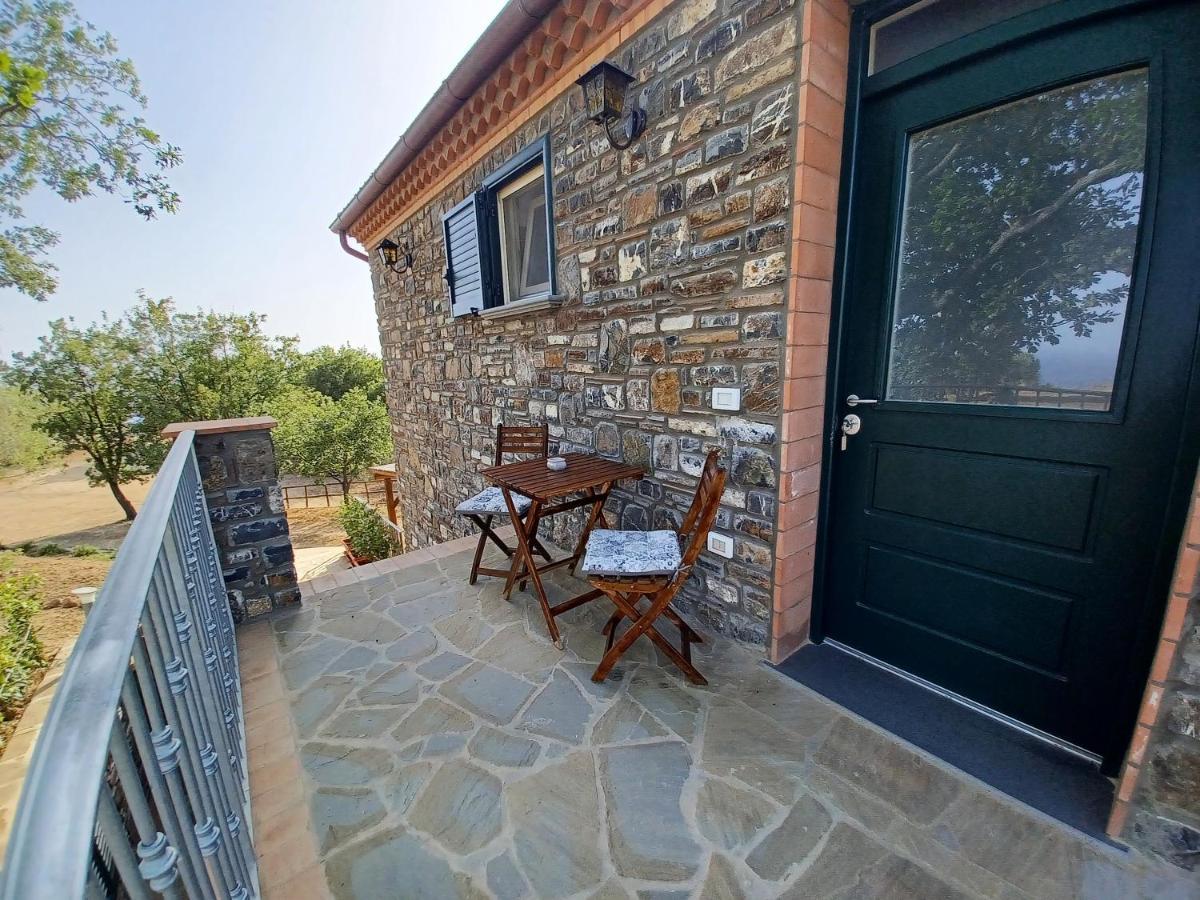 Agriturismo Le Terre Di Venere อักเชียโรลี ภายนอก รูปภาพ