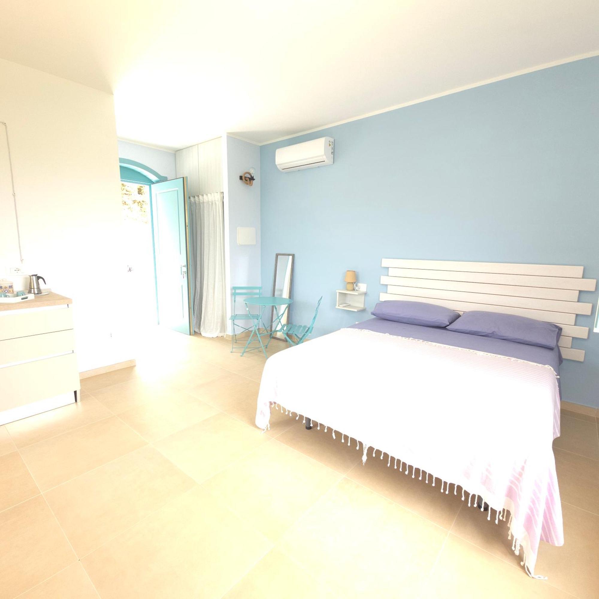 Agriturismo Le Terre Di Venere อักเชียโรลี ภายนอก รูปภาพ